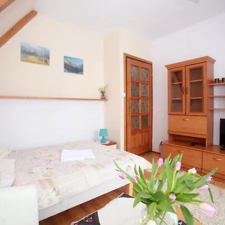 Habitación en casa particular Oleksandra Protsenko 